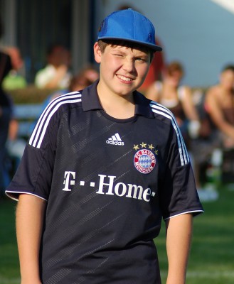 Florian Götze absolvierte erfolgreich Schiedrichterlehrgang