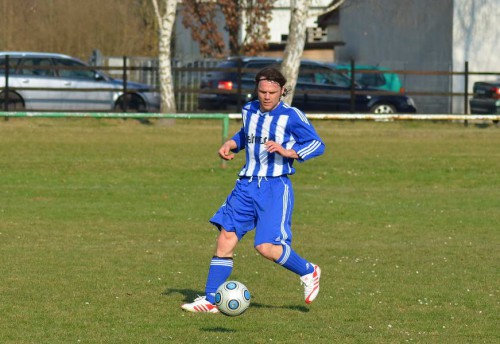 Schwere Geburt  (2:0 Sieg gegen Niedertrebra II)