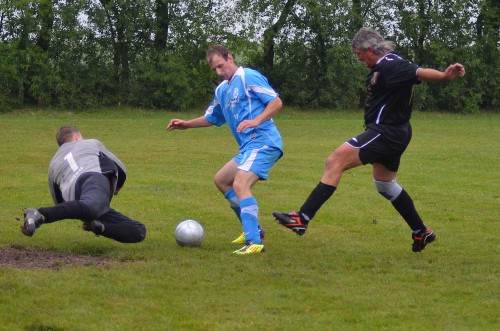 SV Blau-Weiß II -Grün-Weiß Buttelstedt 1:3