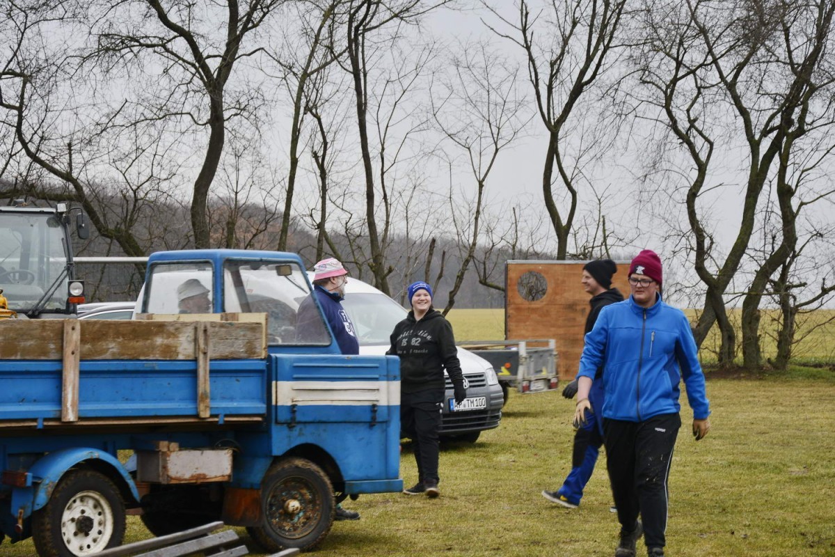 Arbeitseinsatz trotz schlechten Wetters